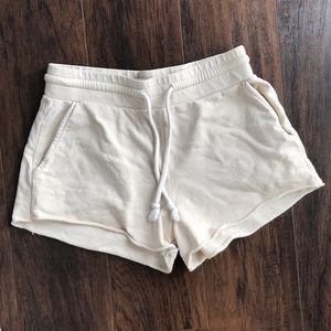 Mate the label shorts